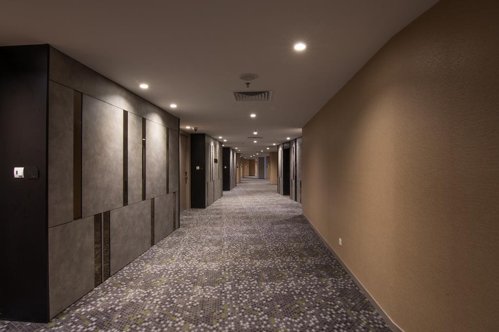 Mtree Hotel Пучонг Экстерьер фото